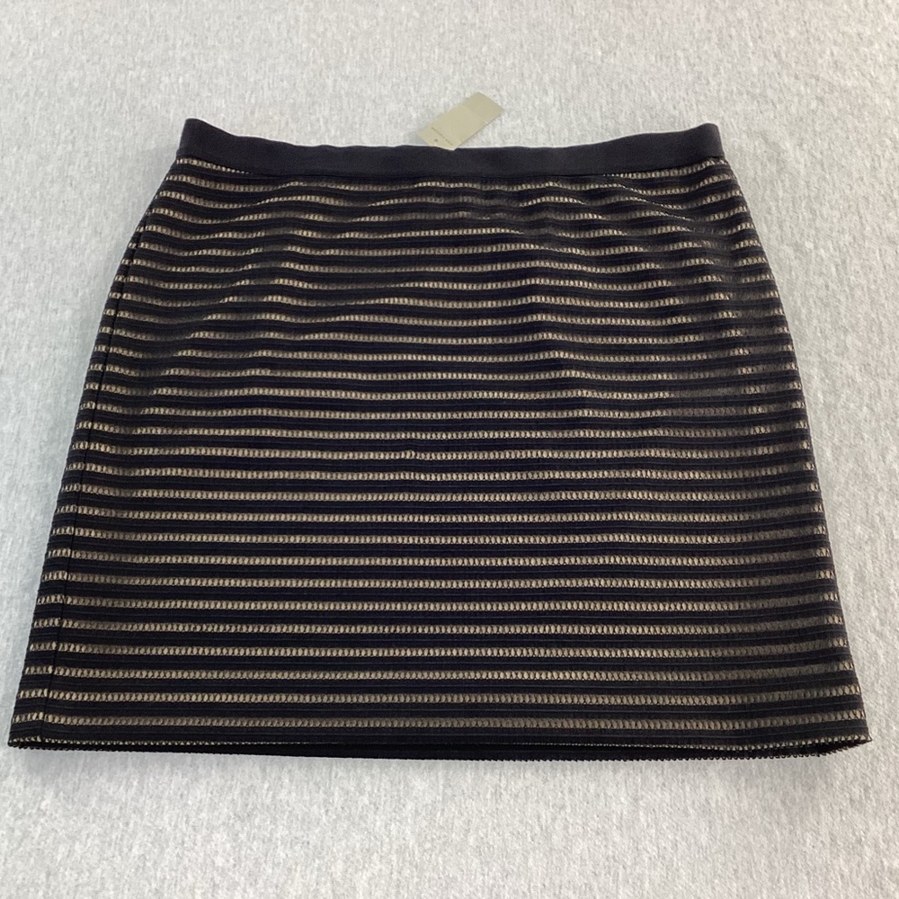 ANN TAYLOR WOMEN’S MINI SKIRT SIZE: 14 COLOR: BLACK AND TAN NWT
